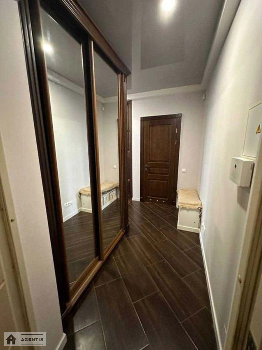 Apartment for rent. 3 rooms, 75 m², 15 floor/16 floors. 13, Anatoliya Petrytskoho vul., Kyiv. 