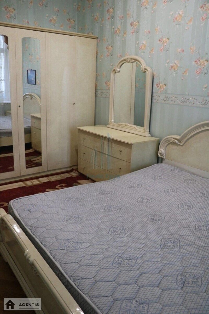 Apartment for rent. 4 rooms, 105 m², 2nd floor/4 floors. Shota Rustaveli vul., Kyiv. 