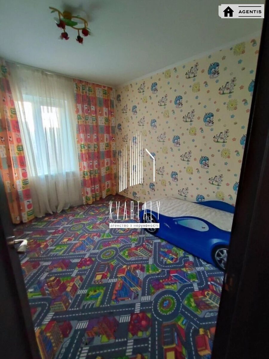 Сдам квартиру. 3 rooms, 80 m², 7th floor/16 floors. 36, Ревуцкого 36, Киев. 