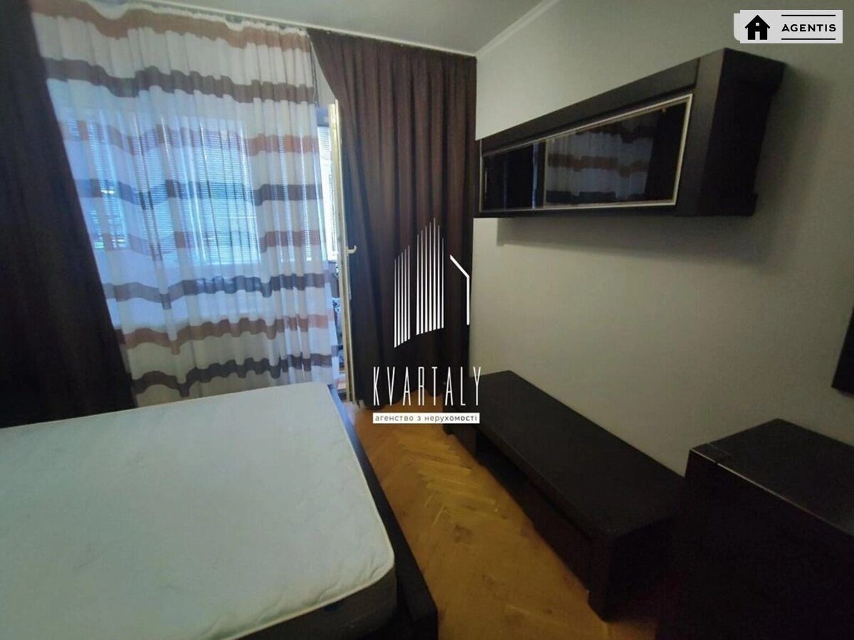 Здам квартиру. 3 rooms, 80 m², 7th floor/16 floors. 36, Ревуцького 36, Київ. 