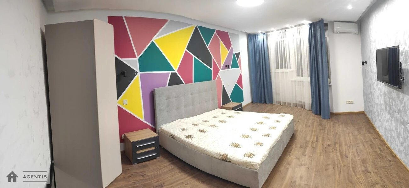 Apartment for rent. 3 rooms, 110 m², 24 floor/26 floors. Internatsionalnoho lehionu vul. Petra Zaporozhtsya, Kyiv. 