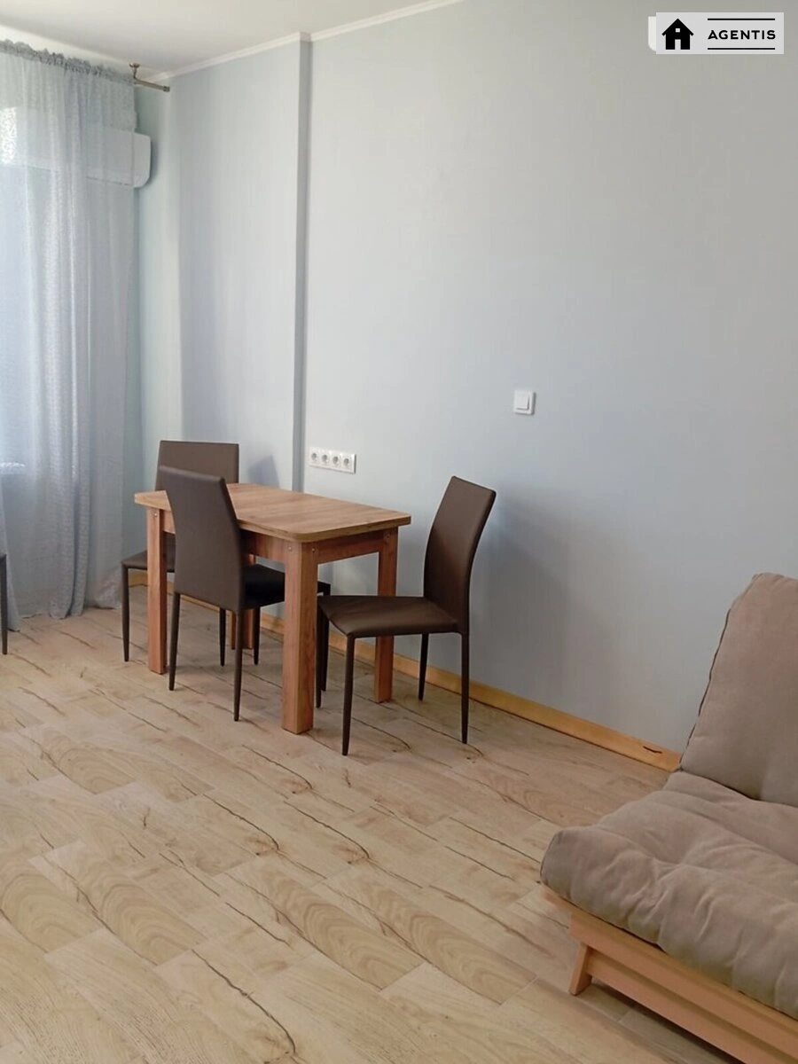 Здам квартиру. 1 room, 32 m², 24 floor/28 floors. 17, Миколи Бажана просп., Київ. 