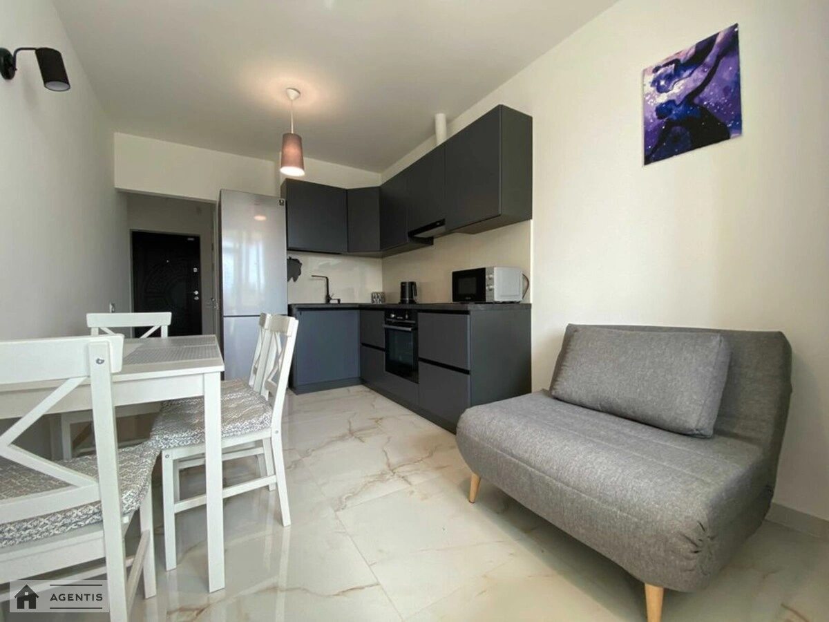 Apartment for rent. 1 room, 45 m², 7th floor/25 floors. 73, Polova 73, Kyiv. 