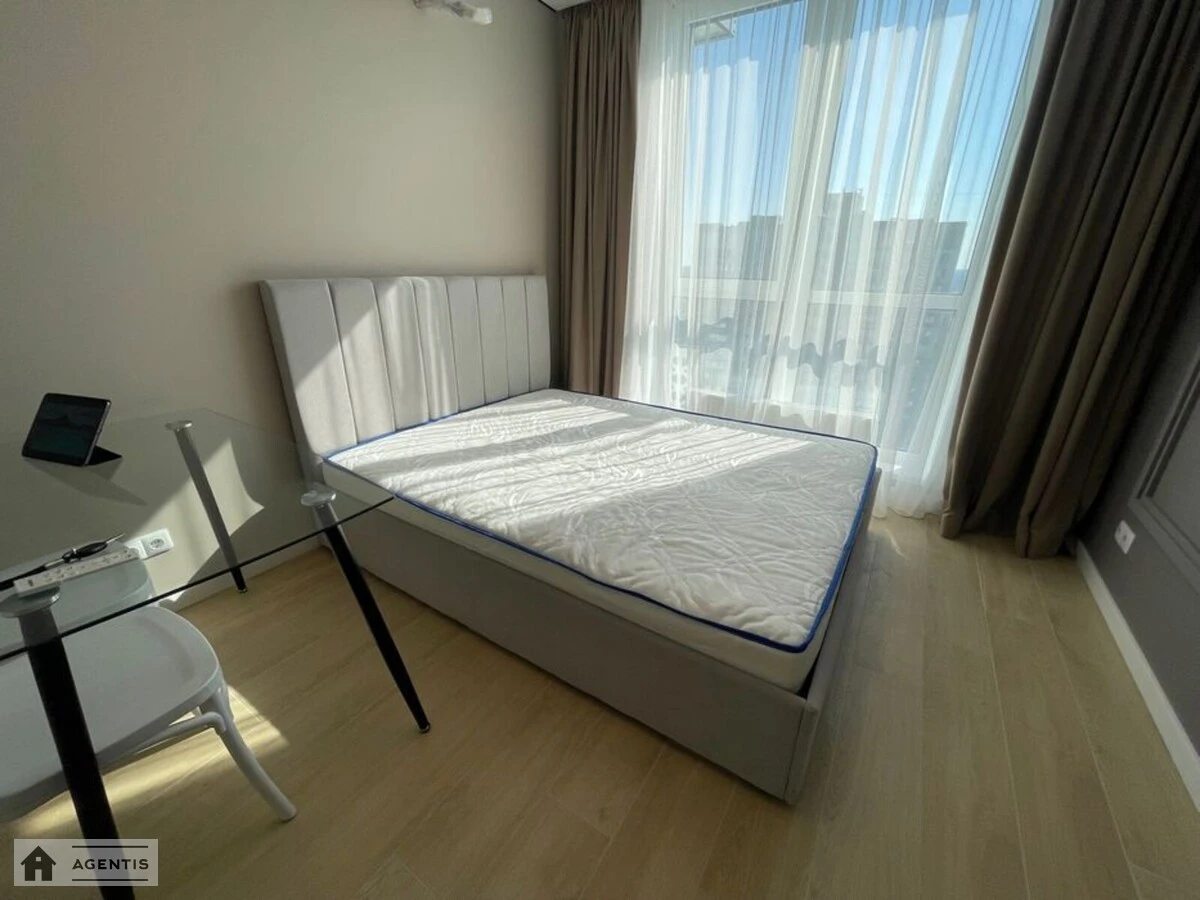 Сдам квартиру. 1 room, 30 m², 20 floor/25 floors. 40, Ревуцкого 40, Киев. 