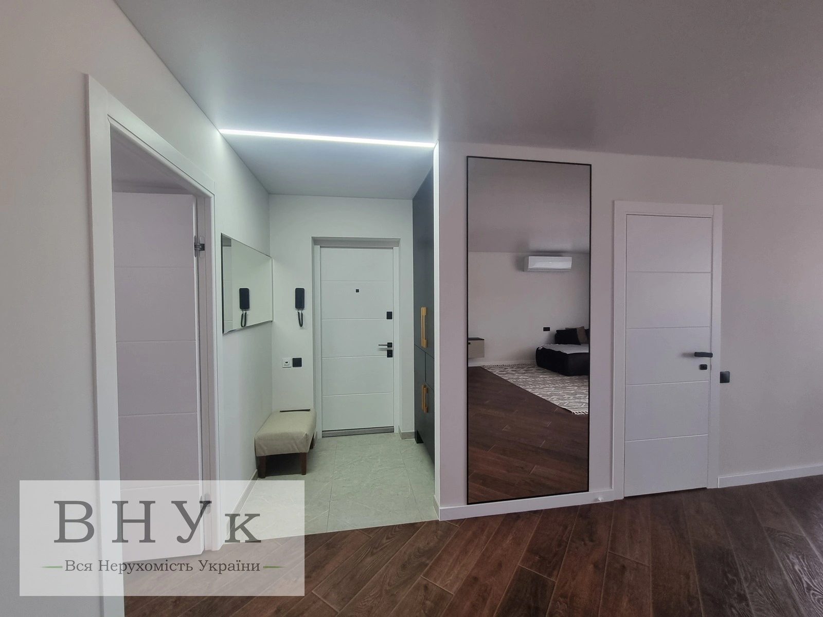 Apartments for sale. 3 rooms, 100 m², 10th floor/10 floors. Tarnavskoho Henerala vul., Ternopil. 