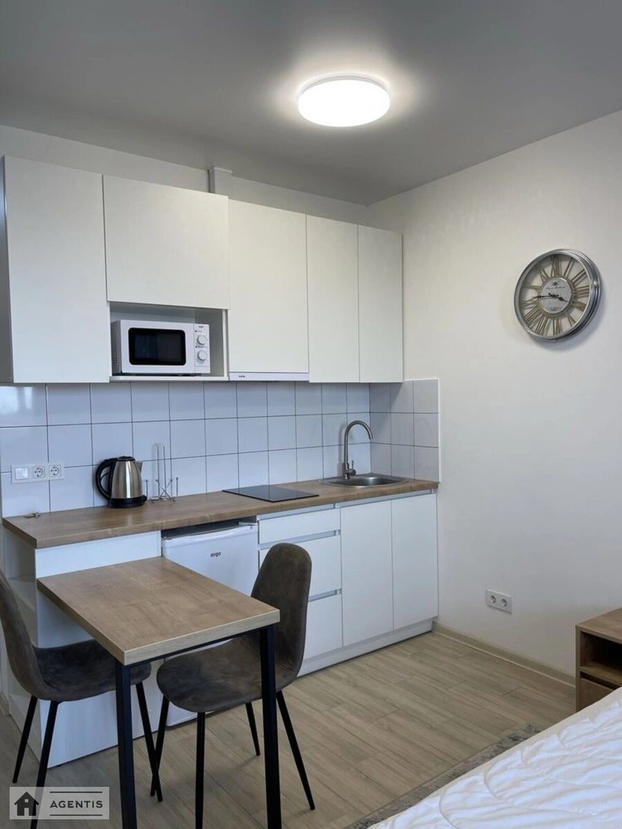 Apartment for rent. 1 room, 27 m², 27 floor/31 floors. 5, Beresteyskyy prosp. Peremohy, Kyiv. 