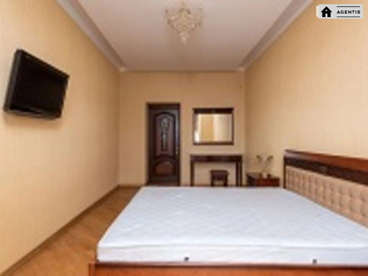 Apartment for rent. 4 rooms, 150 m², 11 floor/15 floors. Volodymyra Ivasyuka prosp. Heroyiv Stalinhrada, Kyiv. 