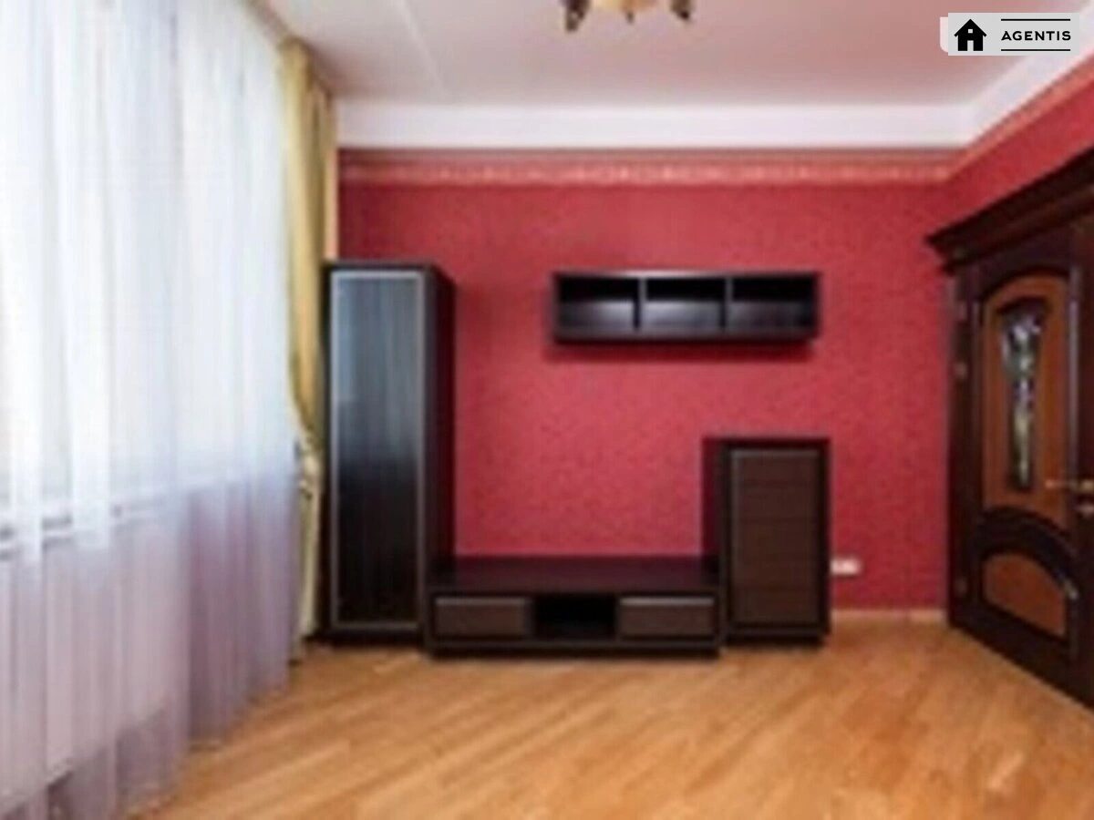 Apartment for rent. 4 rooms, 150 m², 11 floor/15 floors. Volodymyra Ivasyuka prosp. Heroyiv Stalinhrada, Kyiv. 