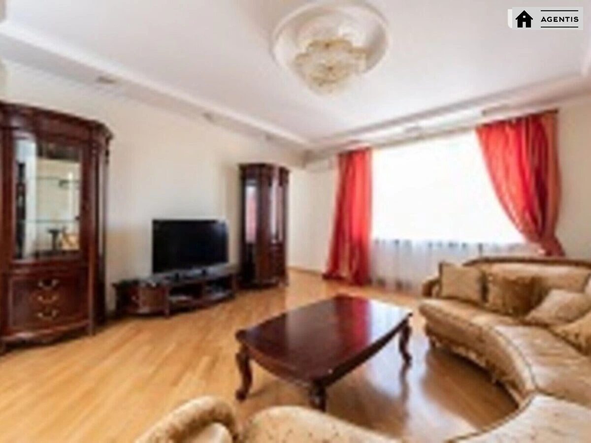 Apartment for rent. 4 rooms, 150 m², 11 floor/15 floors. Volodymyra Ivasyuka prosp. Heroyiv Stalinhrada, Kyiv. 