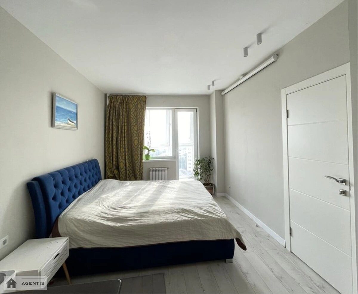 Apartment for rent. 2 rooms, 75 m², 12 floor/24 floors. Solomyanskyy rayon, Kyiv. 