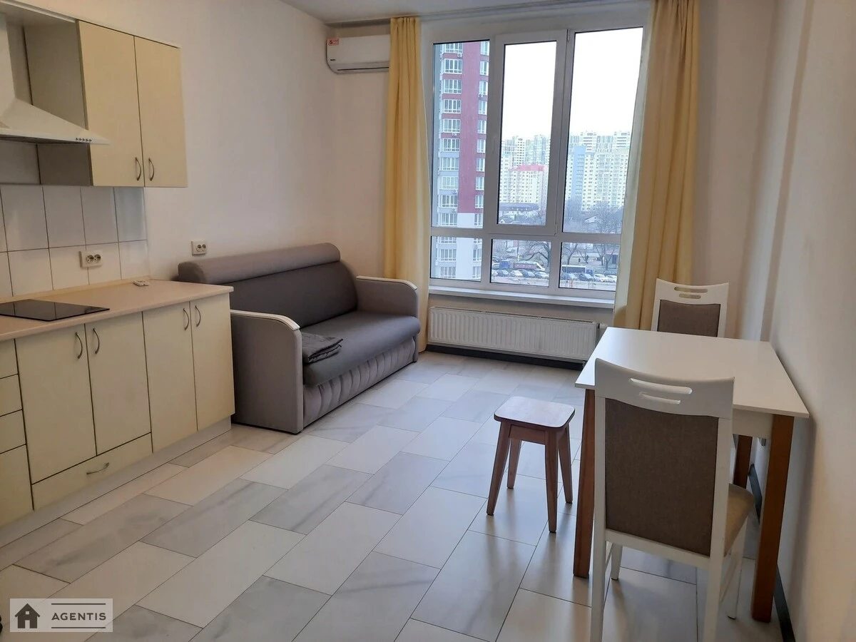 Apartment for rent. 1 room, 40 m², 6th floor/25 floors. 62, Kahovska 62, Kyiv. 
