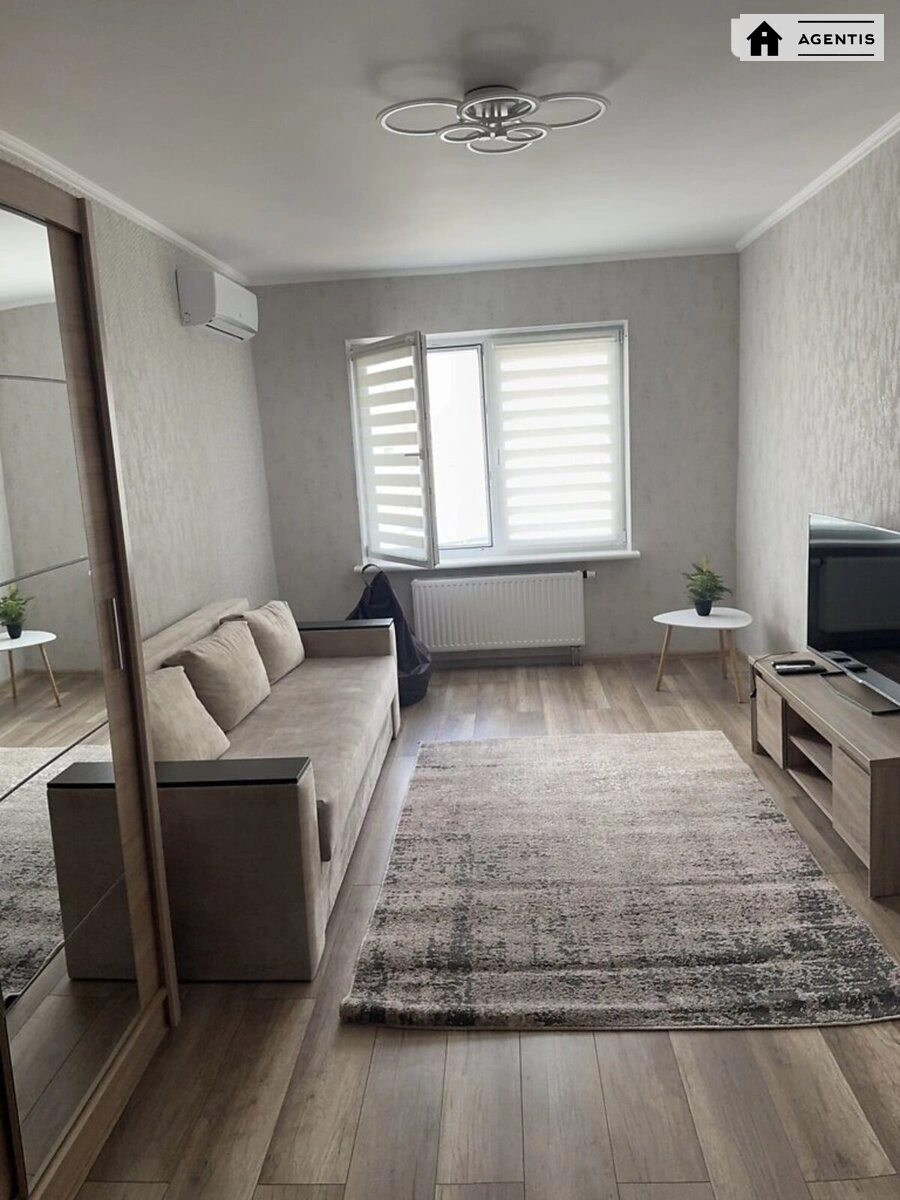 Apartment for rent. 3 rooms, 81 m², 15 floor/25 floors. 34, Yelyzavety Chavdar vul., Kyiv. 
