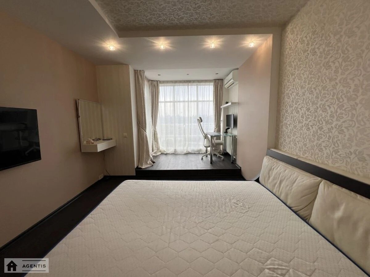Здам квартиру. 2 rooms, 86 m², 12 floor/31 floors. 1, Дніпровська набережна 1, Київ. 