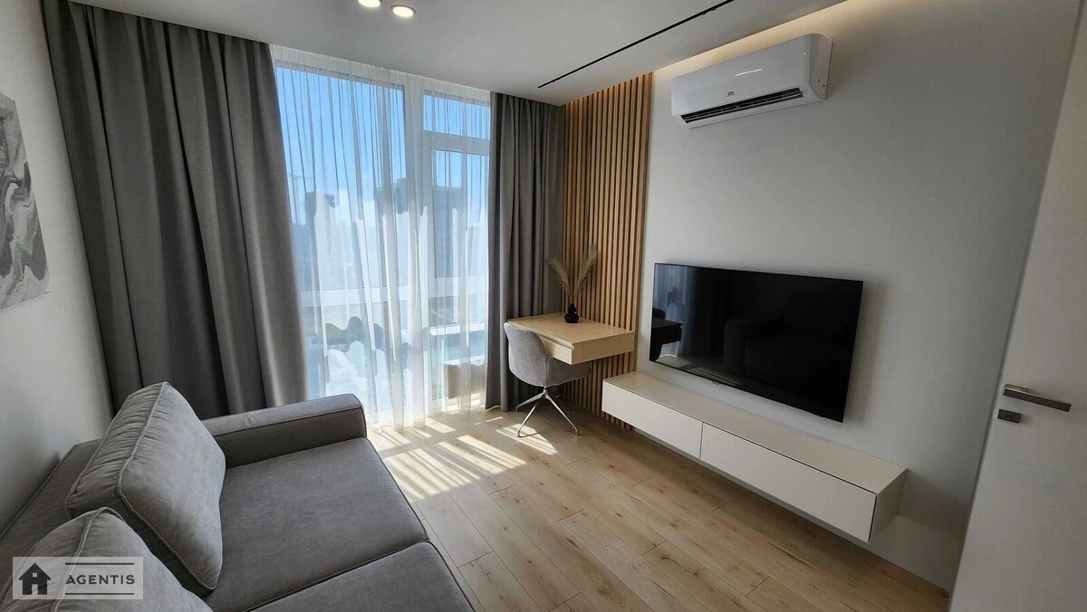 Apartment for rent. 3 rooms, 83 m², 21 floor/21 floors. 53, Predslavynska 53, Kyiv. 