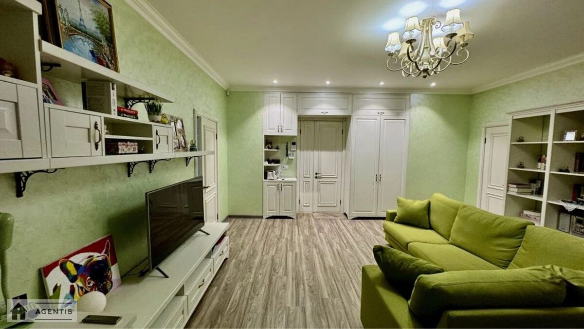 Apartment for rent. 2 rooms, 65 m², 2nd floor/6 floors. 19, Volodymyrska 19, Kyiv. 