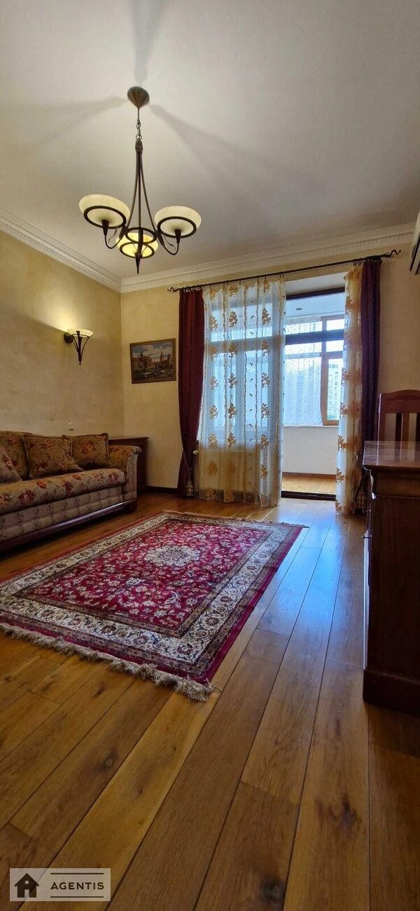 Apartment for rent. 3 rooms, 115 m², 7th floor/9 floors. 80, Bohdana Khmelnytskoho vul., Kyiv. 