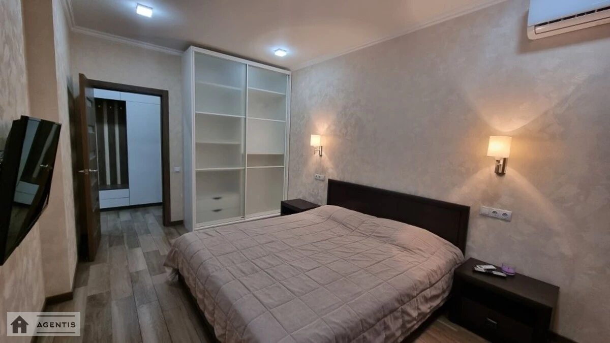 Apartment for rent. 1 room, 42 m², 2nd floor/25 floors. 20, Solomyanska vul., Kyiv. 