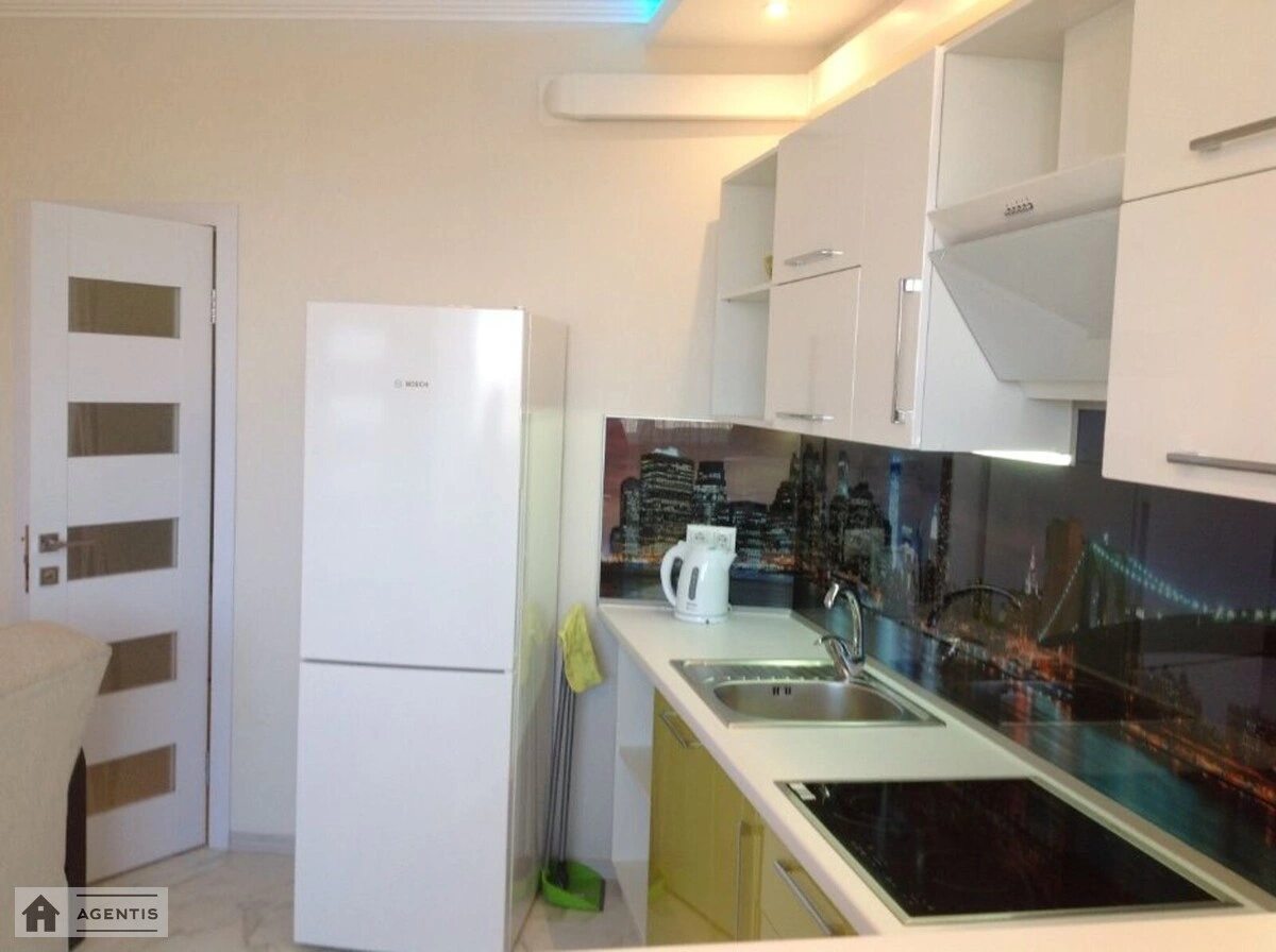 Apartment for rent. 2 rooms, 50 m², 6th floor/24 floors. 2, Volodymyra Ivasyuka prosp. Heroyiv Stalinhrada, Kyiv. 