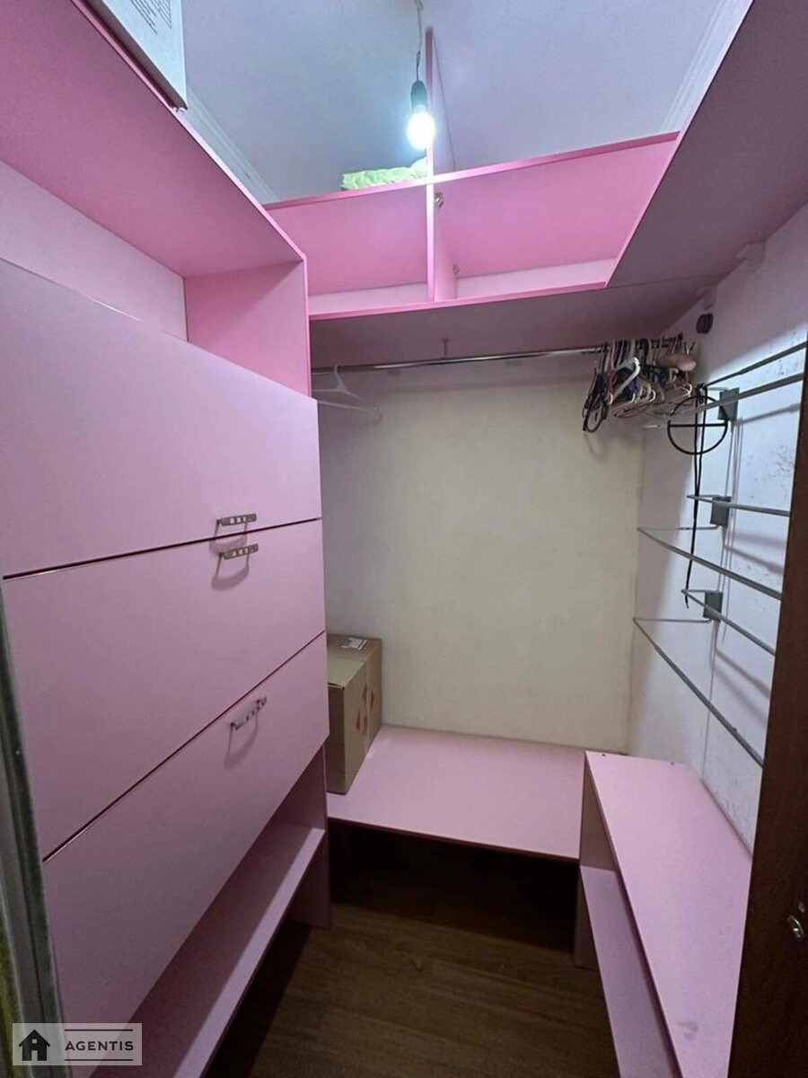 Apartment for rent. 1 room, 38 m², 2nd floor/9 floors. Dokivska , Kotsyubynske. 