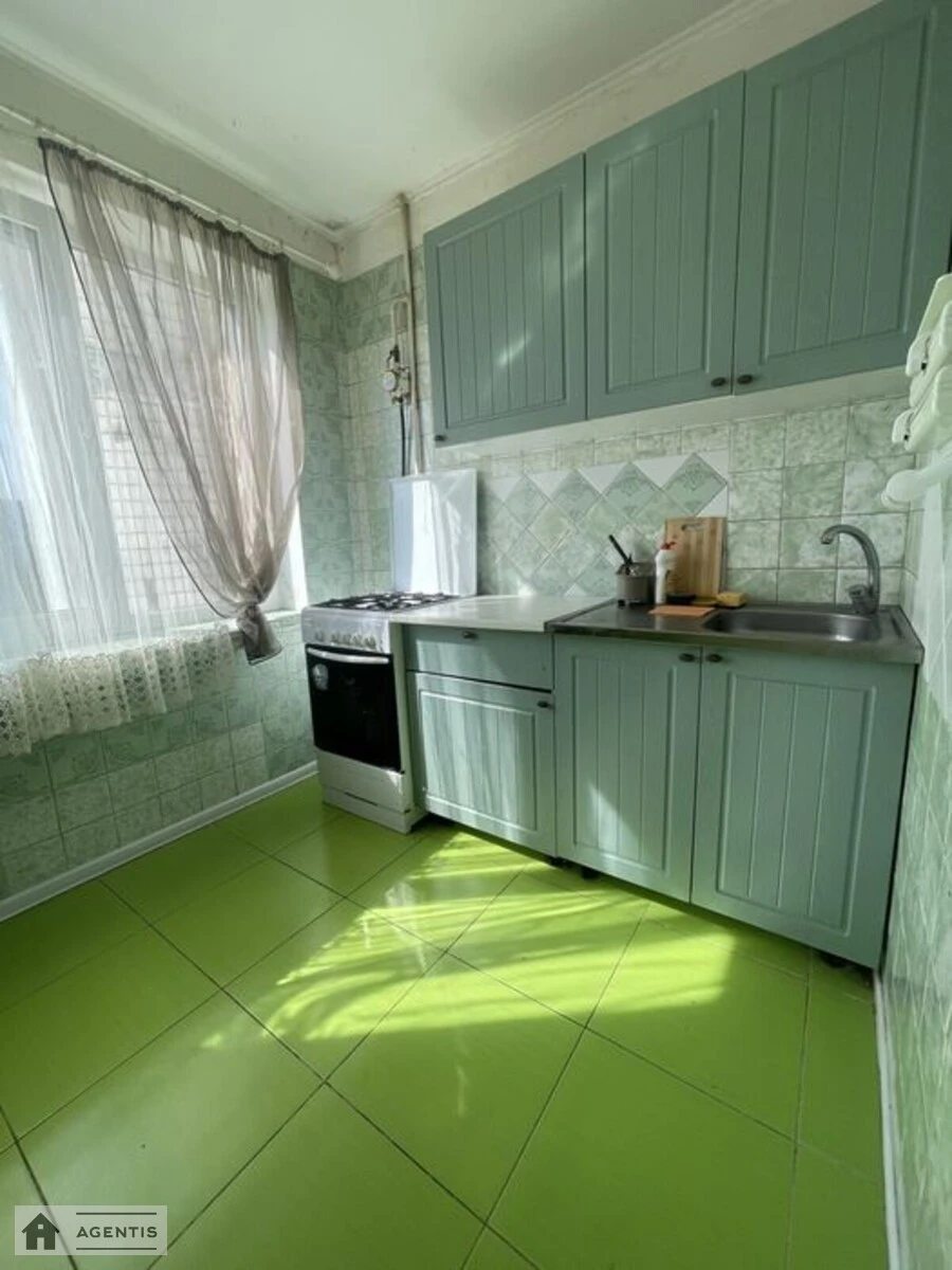 Здам квартиру. 3 rooms, 64 m², 8th floor/12 floors. Дніпровський район, Київ. 