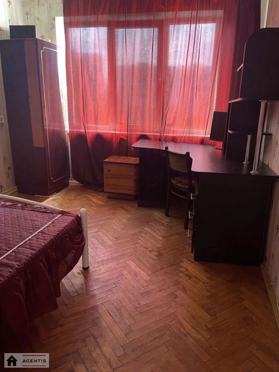 Сдам квартиру. 3 rooms, 64 m², 8th floor/12 floors. Днепровский район, Киев. 