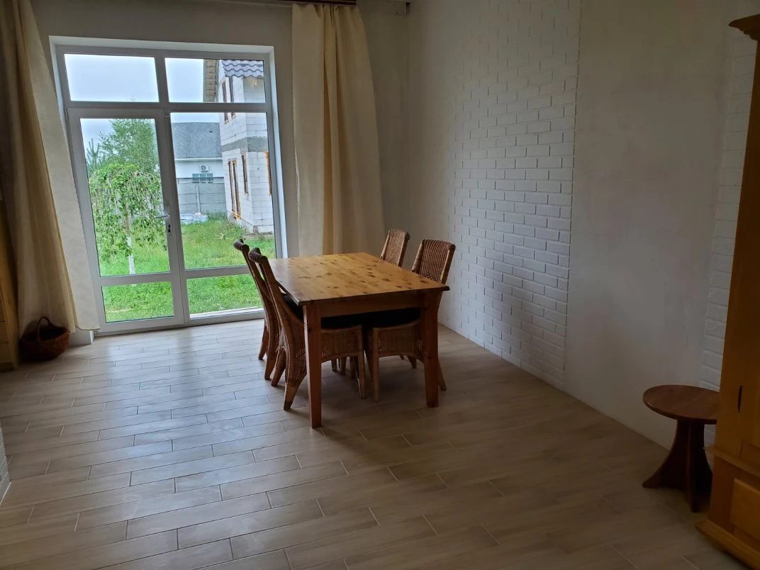 Продажа дома 3 комнаты, 120 m², 2 этажа. Винница. 