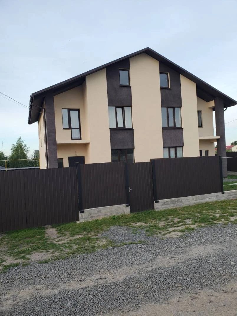 Продажа дома 3 комнаты, 120 m², 2 этажа. Винница. 