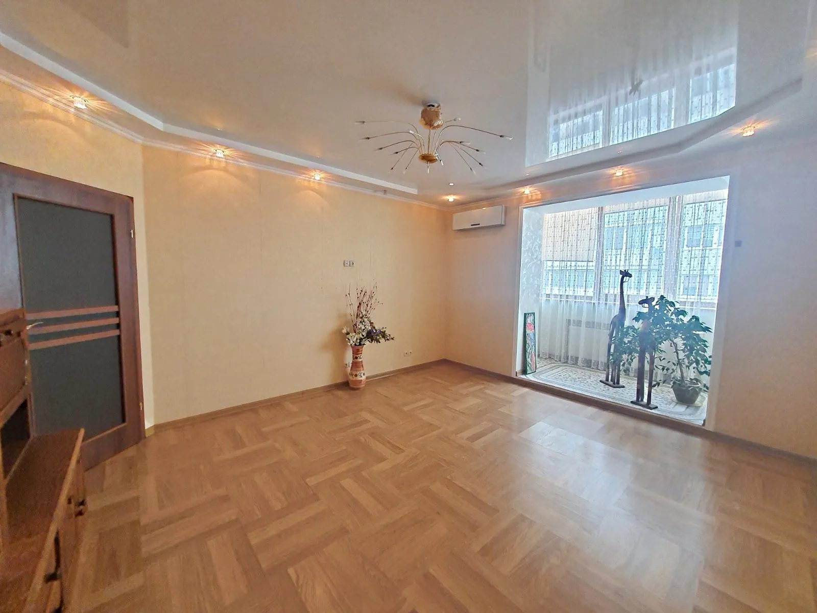 Apartments for sale 2 rooms, 73 m², 9th fl./11 floors. 199, Kostandy ul., Odesa. 