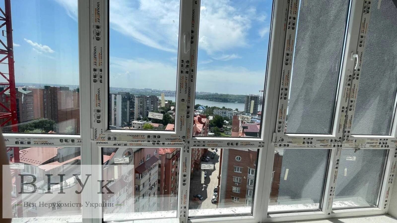 Apartments for sale. 5 rooms, 133 m², 14 floor/16 floors. Nechaya Polkovnyka vul., Ternopil. 