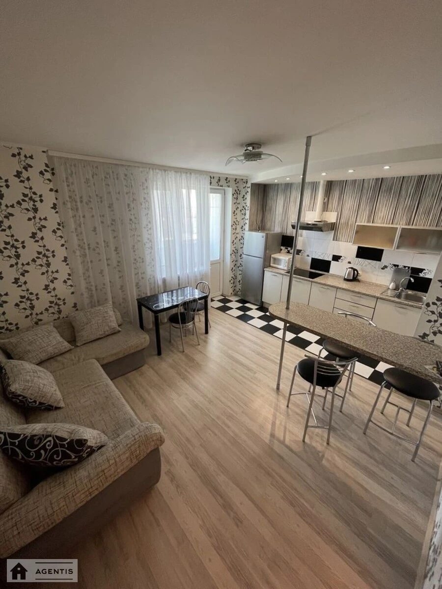 Сдам квартиру. 2 rooms, 54 m², 15 floor/24 floors. 14, Миколи Руденка бульв. (Кольцова), Киев. 