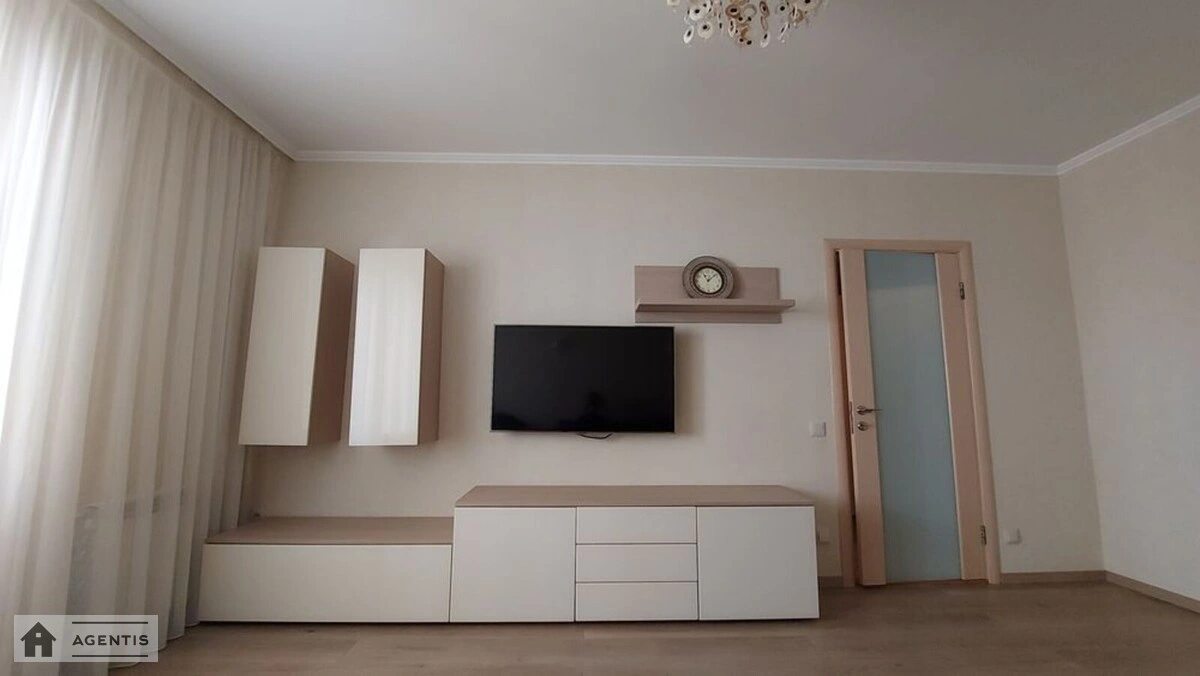 Apartment for rent. 2 rooms, 72 m², 11 floor/11 floors. 4, Oleny Pchilky vul., Kyiv. 