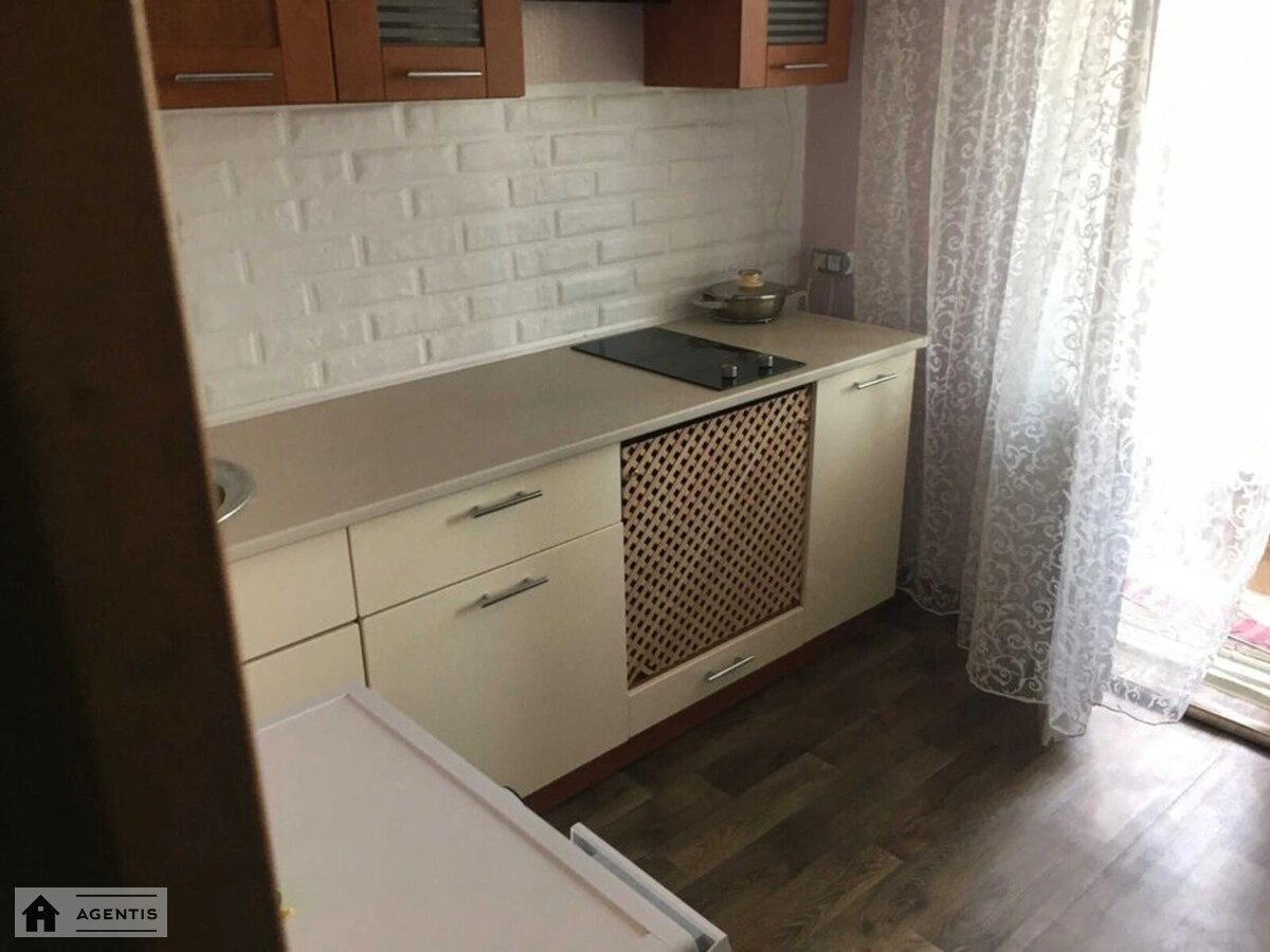 Apartment for rent. 2 rooms, 54 m², 4th floor/12 floors. 7, Mykoly Zakrevskoho vul., Kyiv. 