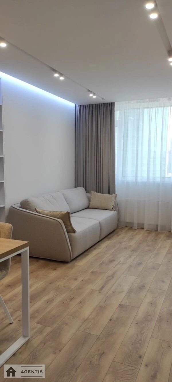 Apartment for rent. 1 room, 53 m², 12 floor/34 floors. Beresteyskyy prosp. Peremohy, Kyiv. 