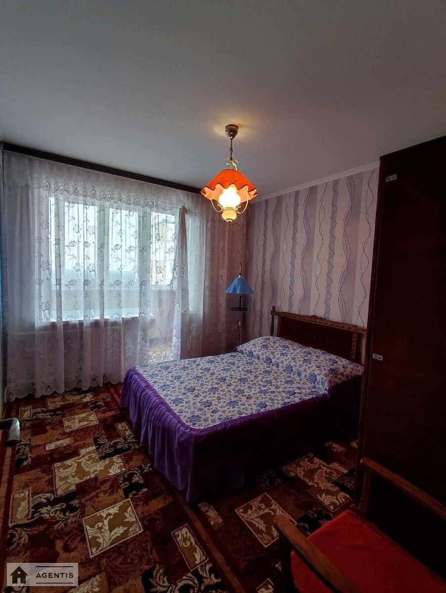 Apartment for rent. 2 rooms, 62 m², 15 floor/16 floors. 20, Heorhiya Honhadze prosp., Kyiv. 