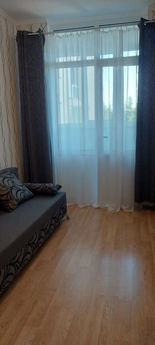 Apartment for rent. 2 rooms, 42 m², 6th floor/27 floors. Darnytskyy rayon, Kyiv. 