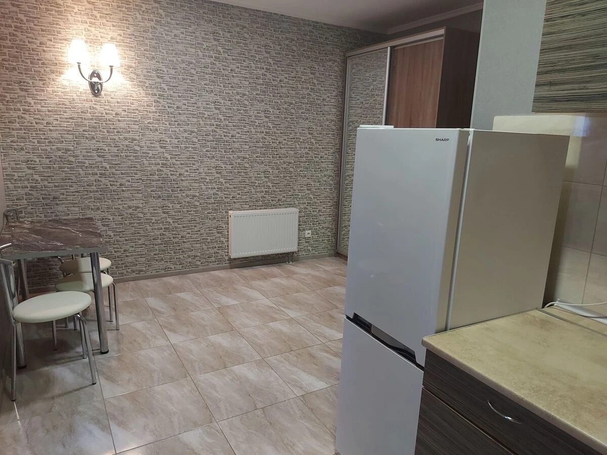 Apartment for rent. 2 rooms, 42 m², 6th floor/27 floors. Darnytskyy rayon, Kyiv. 