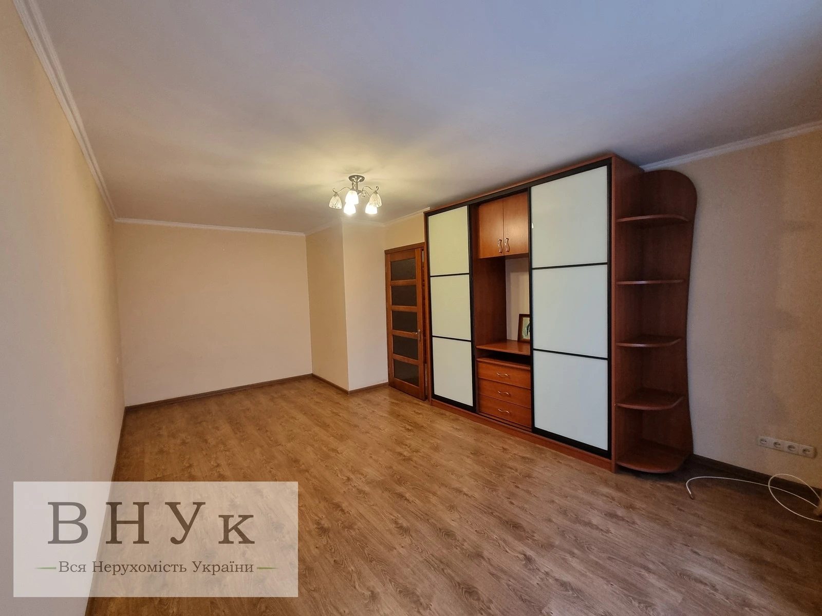 Продаж квартири. 1 room, 40 m², 1st floor/5 floors. Цегельний пров., Тернопіль. 