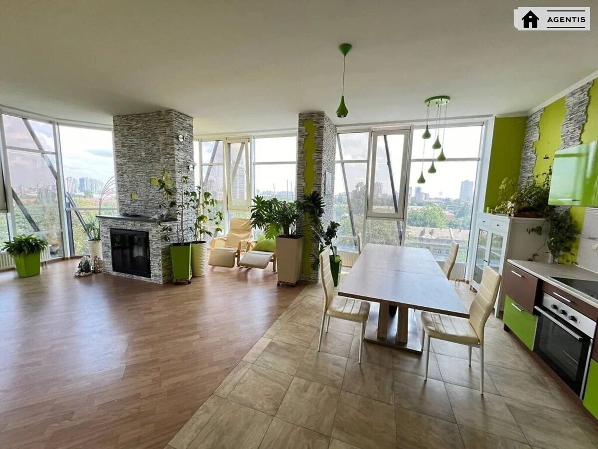 Apartment for rent. 3 rooms, 113 m², 8th floor/24 floors. 2, Aviakonstruktora Antonova vul., Kyiv. 