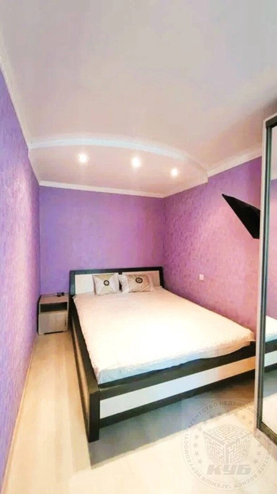 Apartments for sale. 2 rooms, 453 m², 4th floor/5 floors. 101, Beresteyskyy prosp. Peremohy, Kyiv. 