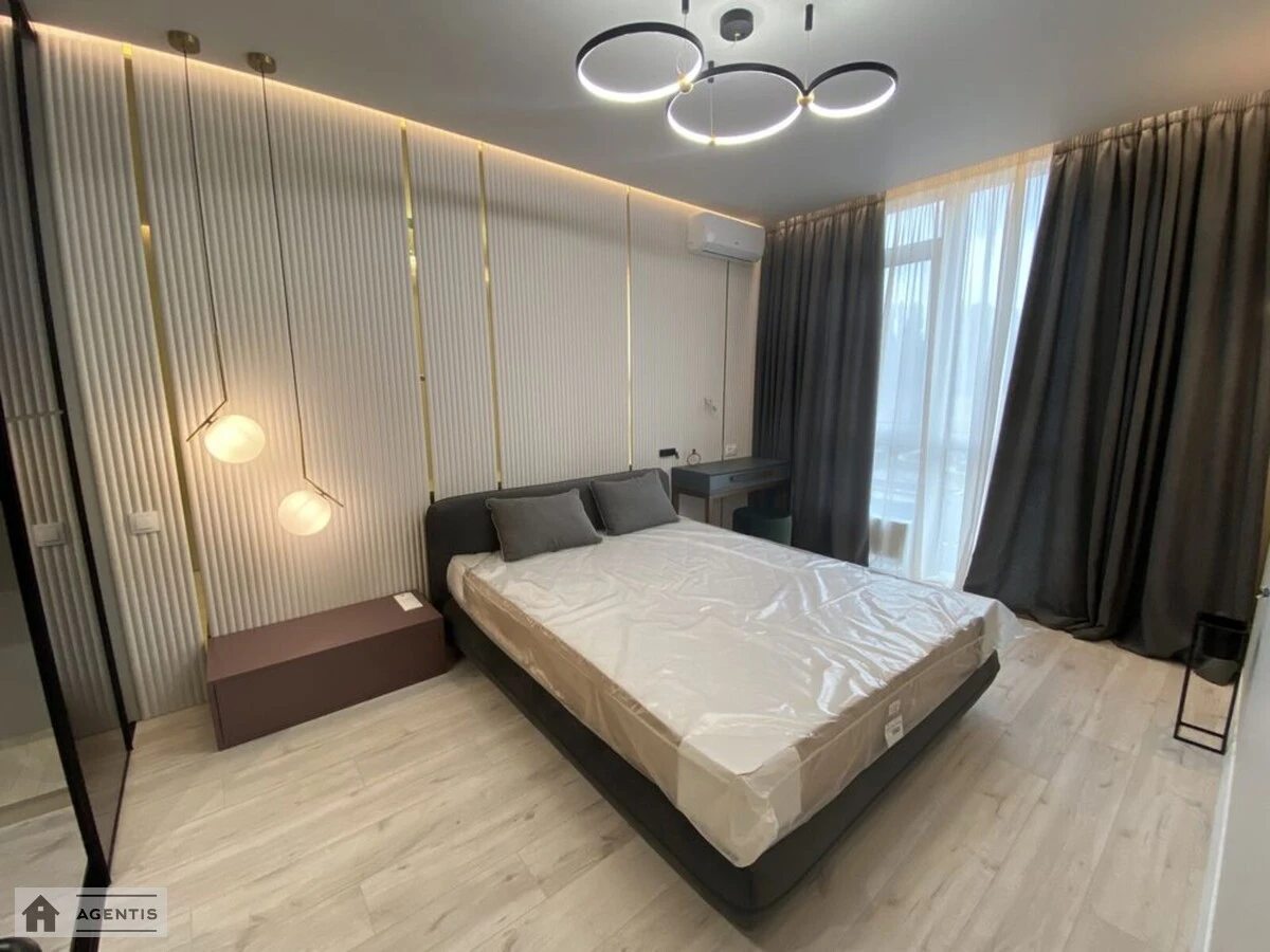 Apartment for rent. 2 rooms, 55 m², 3rd floor/10 floors. 1, Dzhona Makkeyna vul. Ivana Kudri, Kyiv. 