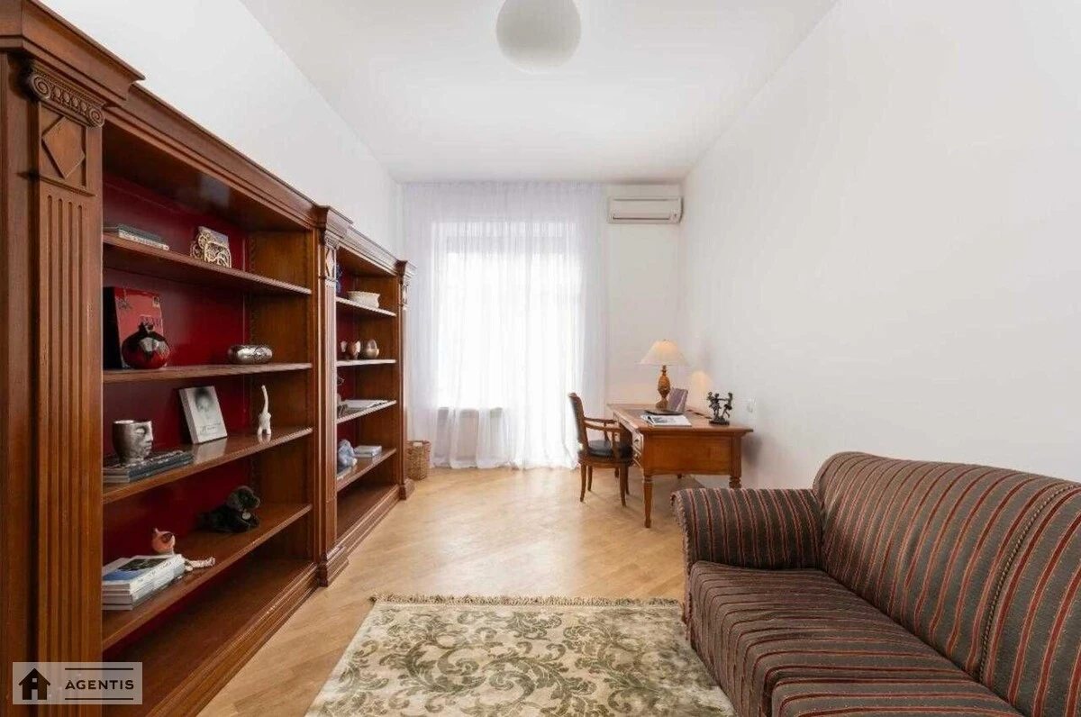 Apartment for rent. 5 rooms, 165 m², 6th floor/7 floors. 58, Saksaganskogo 58, Kyiv. 