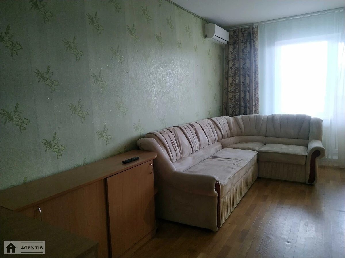 Apartment for rent. 2 rooms, 76 m², 21 floor/25 floors. 34, Urlivska 34, Kyiv. 