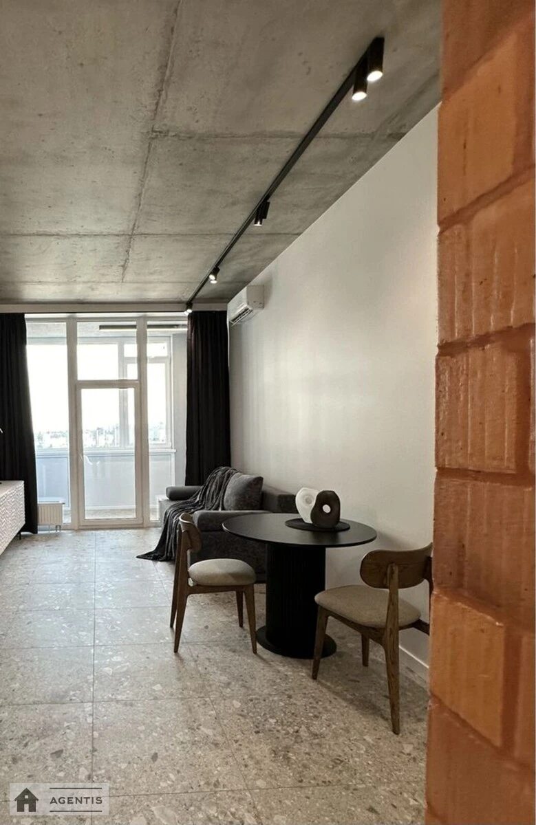 Apartment for rent. 1 room, 55 m², 26 floor/36 floors. Beresteyskyy prosp. Peremohy, Kyiv. 