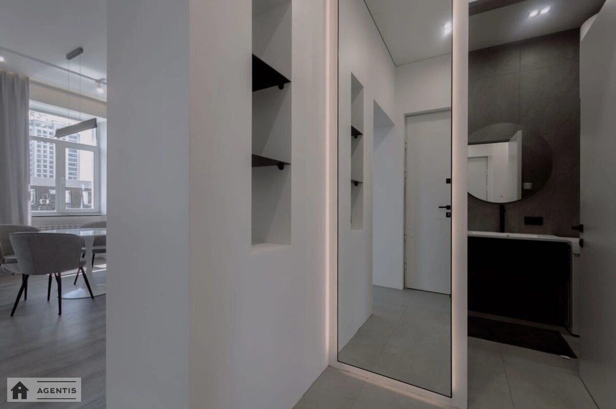 Apartment for rent. 2 rooms, 60 m², 5th floor/5 floors. 18, Pankivska 18, Kyiv. 