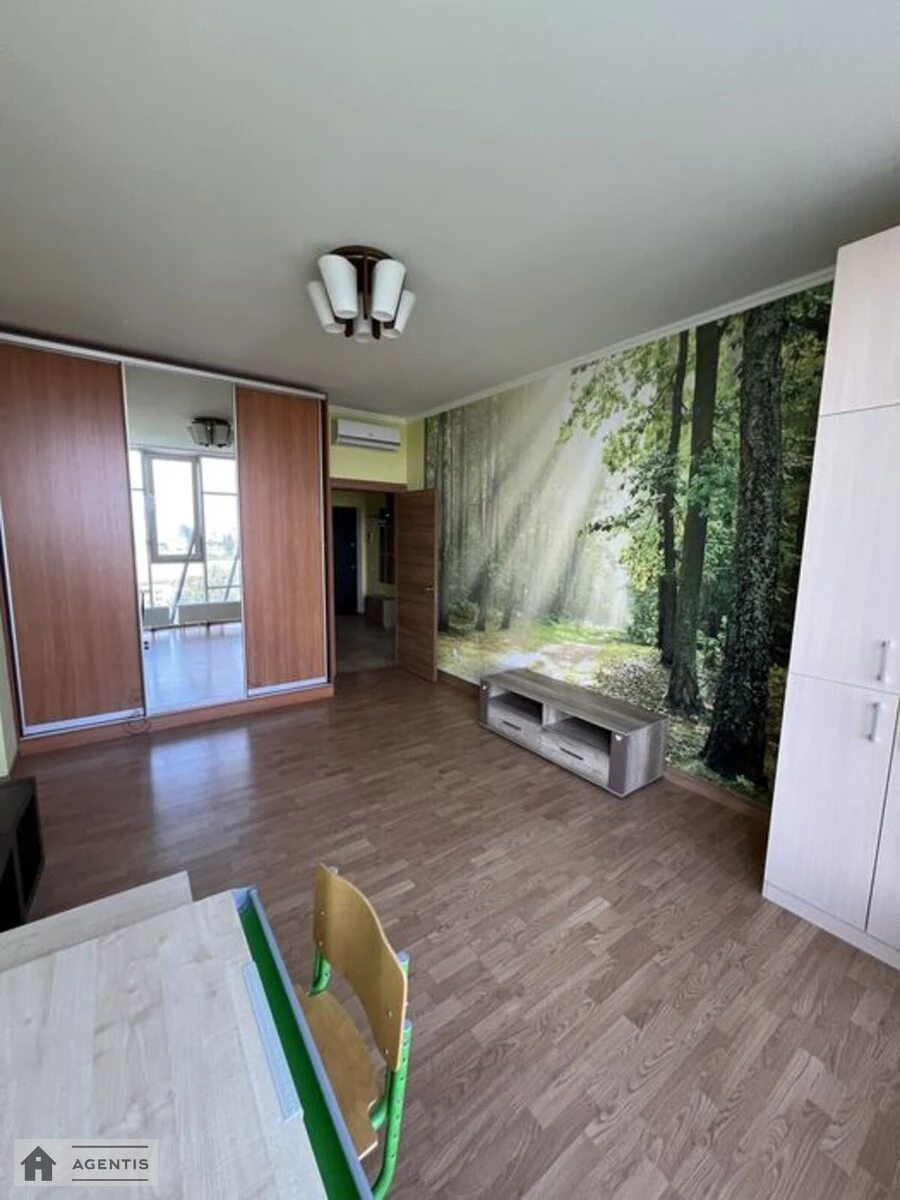 Apartment for rent. 2 rooms, 113 m², 8th floor/24 floors. Aviakonstruktora Antonova vul., Kyiv. 