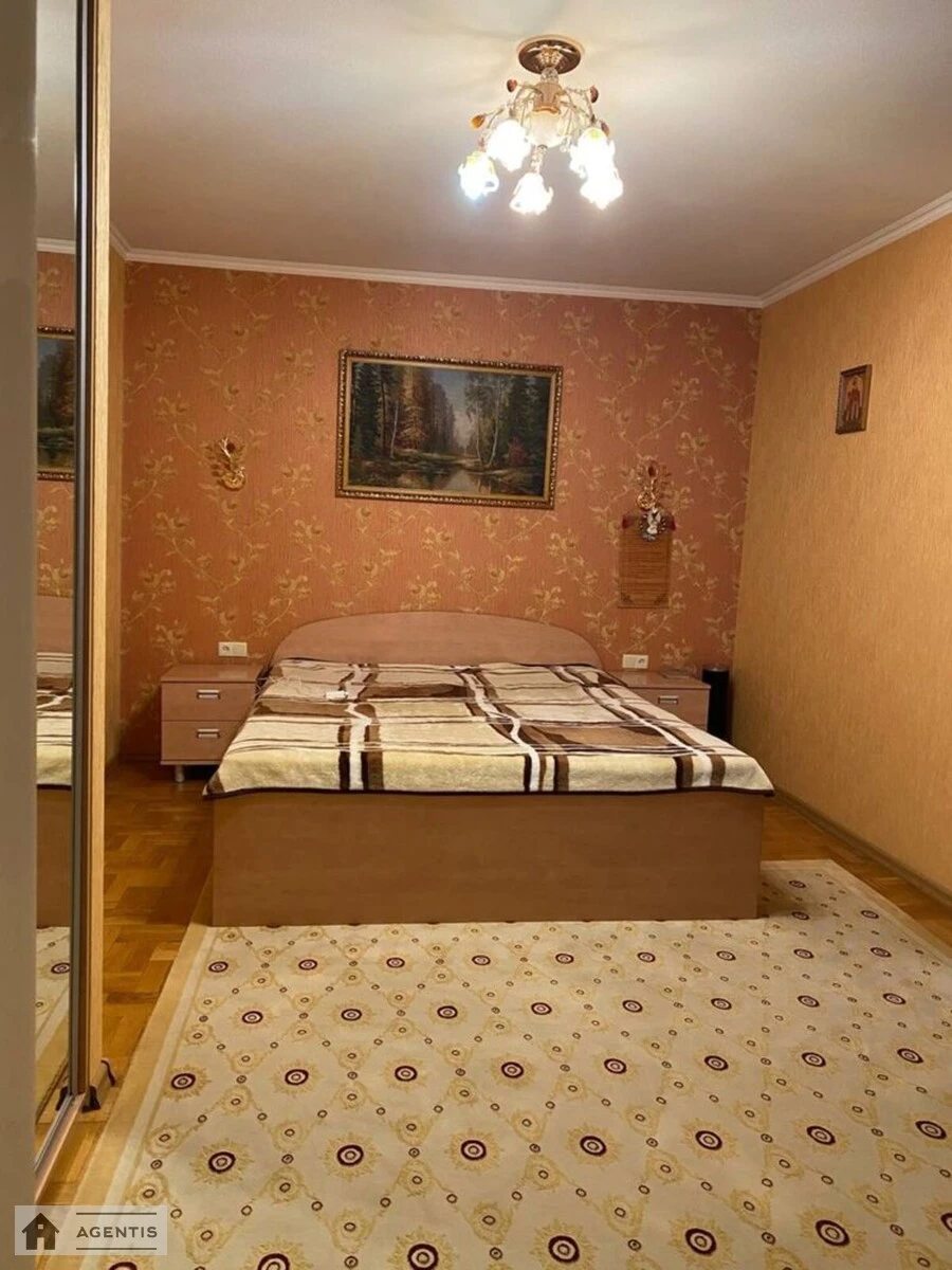 Сдам квартиру. 4 rooms, 105 m², 13 floor/16 floors. 5, Петра Григоренка просп., Киев. 