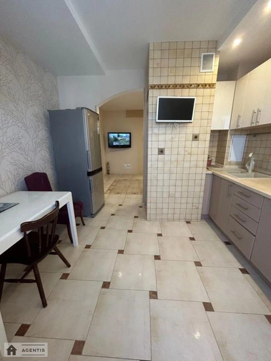 Apartment for rent. 2 rooms, 74 m², 15 floor/21 floors. 13, Krakivska 13, Kyiv. 
