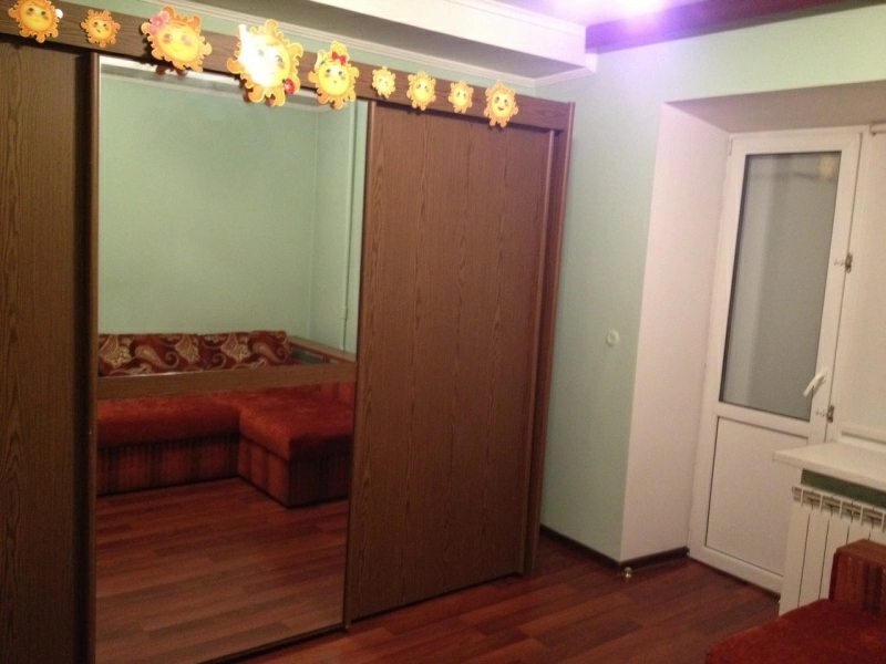 Сдам квартиру. 2 rooms, 48 m², 2nd floor/9 floors. 81, Выборгская 81, Киев. 