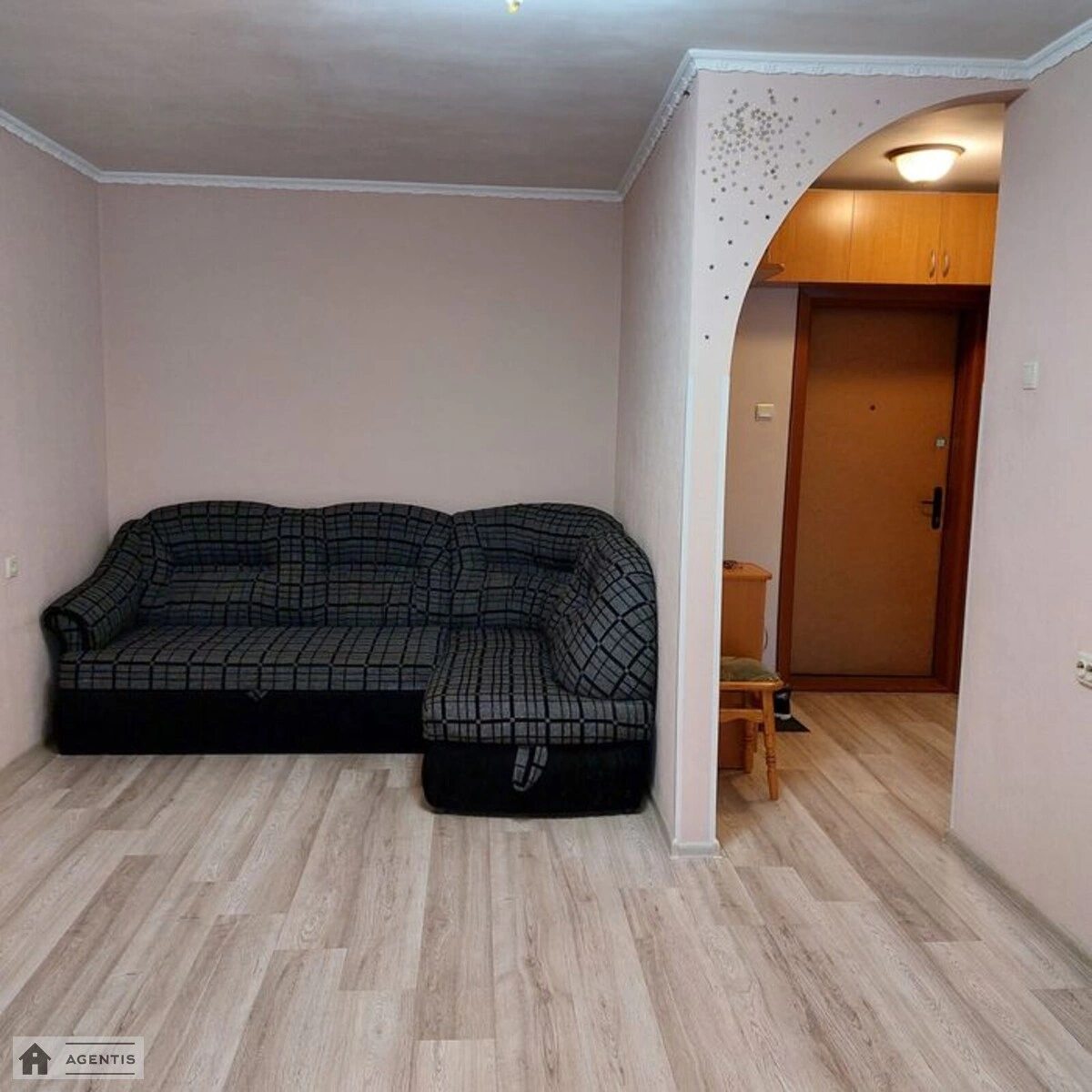 Сдам квартиру. 1 room, 37 m², 9th floor/9 floors. Голосеевский район, Киев. 