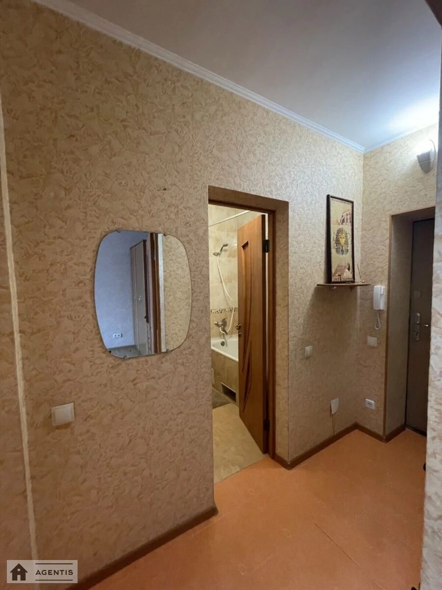 Здам квартиру. 1 room, 40 m², 3rd floor/23 floors. 66, Генерала Наумова вул., Київ. 